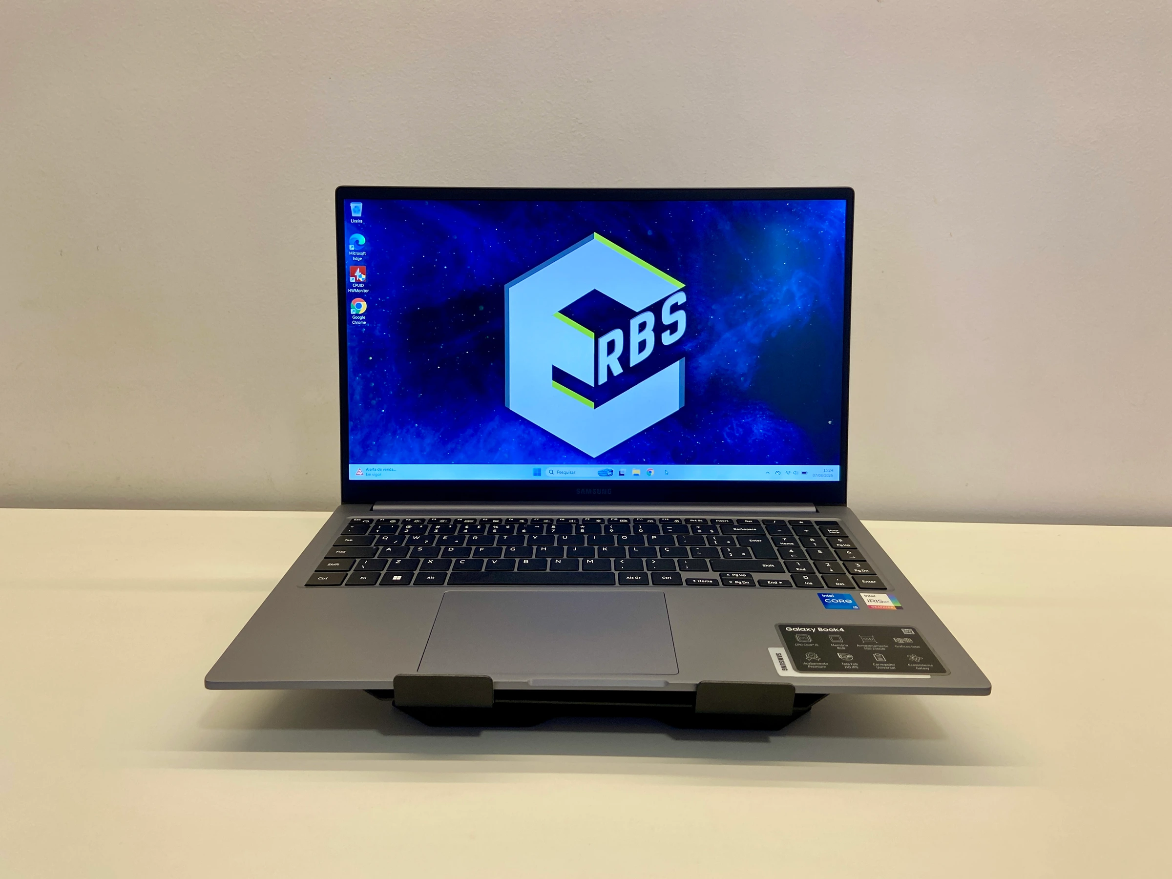 SANSUNG BOOK 4 CORE I5 1335U 8GB RAM 256GB SSD 15,6 POL FHD