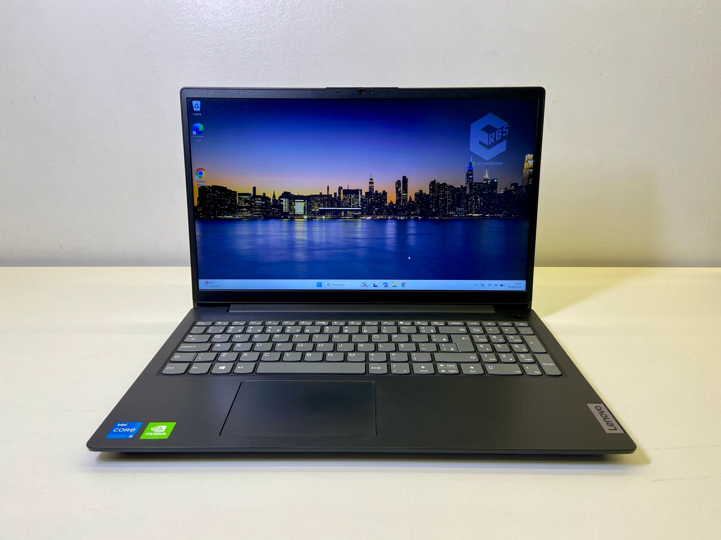 LENOVO V15 G2 CORE I5 1135G7 16GB RAM 256GB SSD 15,6 POL FHD