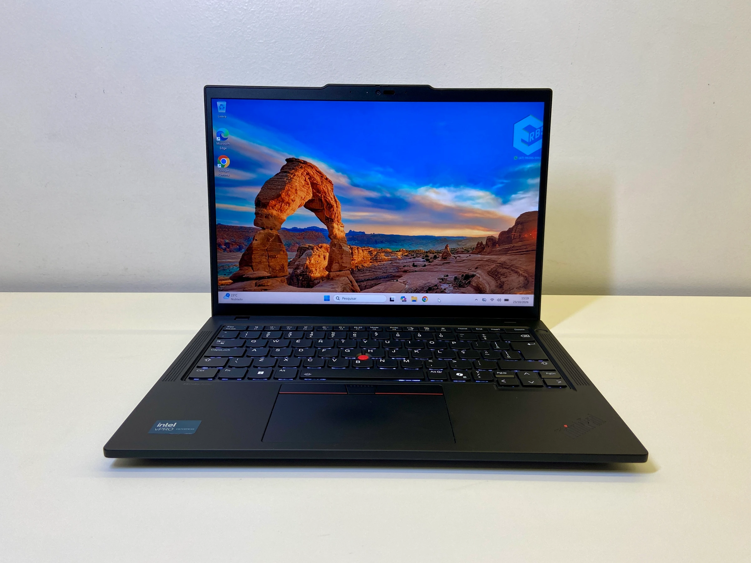 THINKPAD T14 GEN 5 CORE ULTRA 5 135U 16GB RAM 512GB SSD 14 POL FHD+