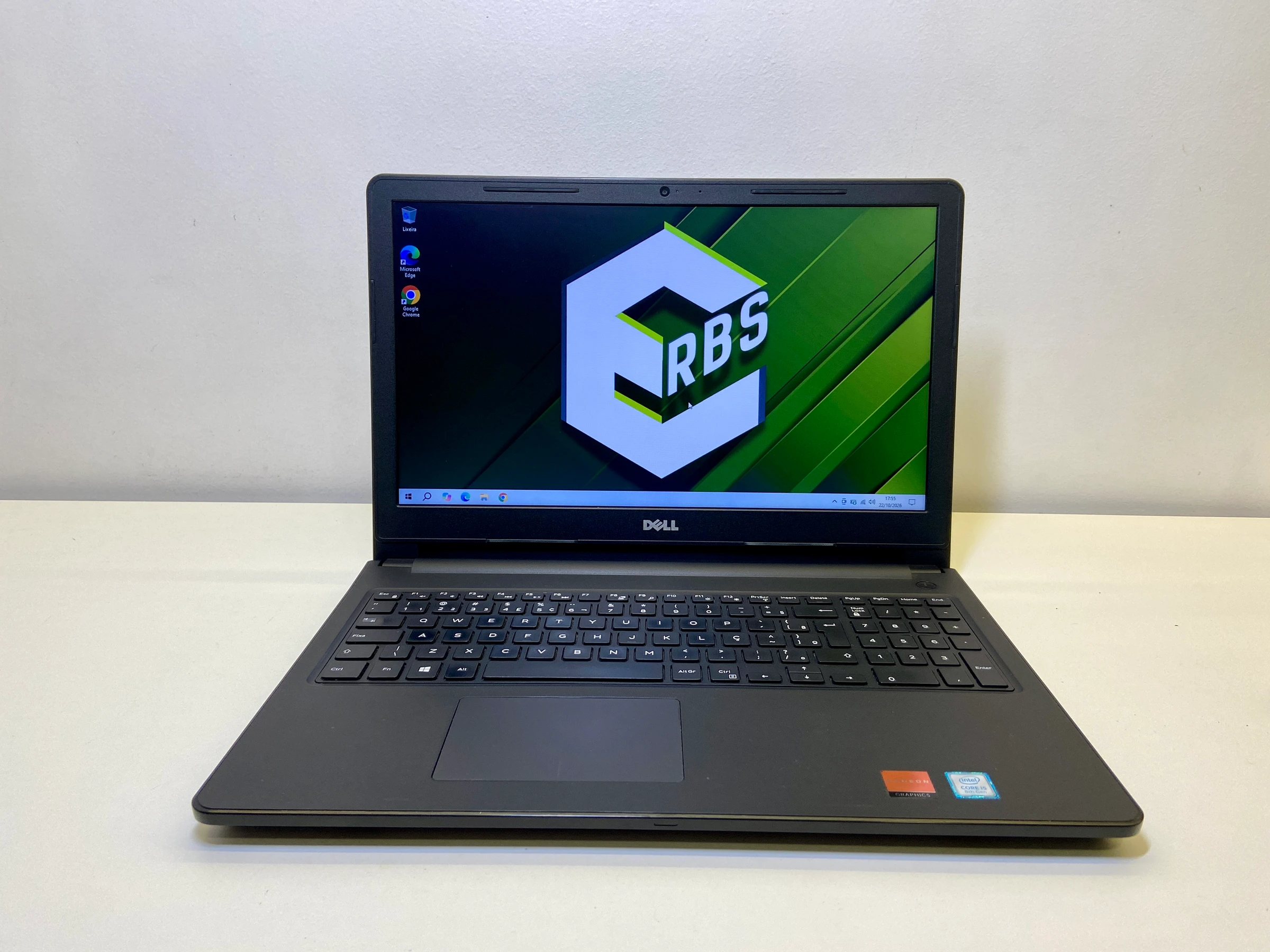 DELL INSPIRON 15 RADEON 520 CORE I5 8250U 16GB RAM 480GB SSD 15,6 POL HD